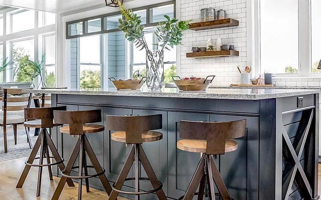 How to Find the Right Lighting for Any Space #MABA #MassachusettsRealEstate #FirstTimeHomeBuyers #MaBuyerAgent