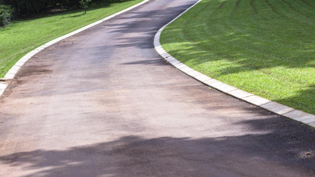 How to Fix Cracks in Concrete: A Homeowner’s Guide #MABA #MassachusettsRealEstate #FirstTimeHomeBuyers #MaBuyerAgent