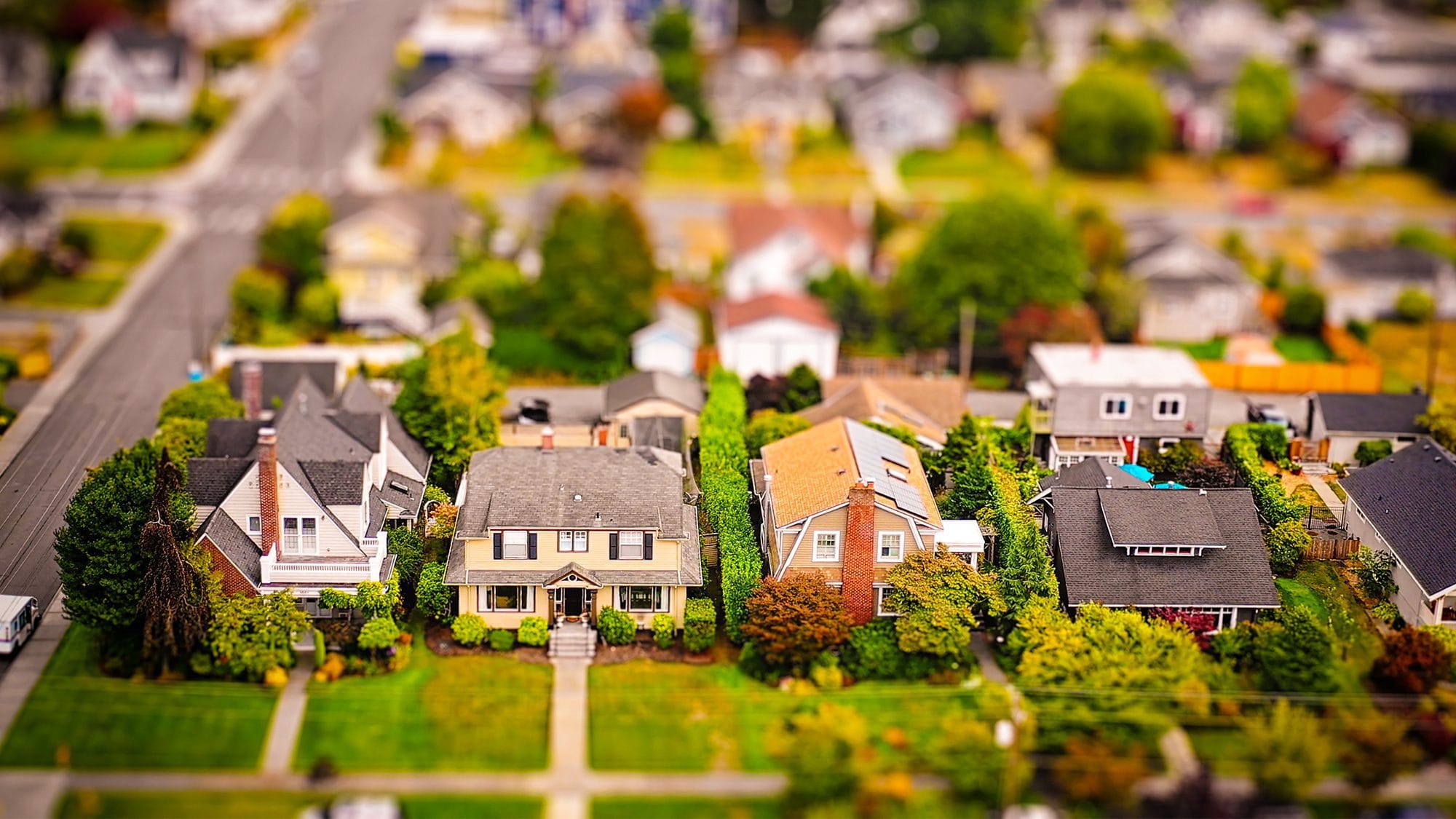 house-buying-mistake-too-small