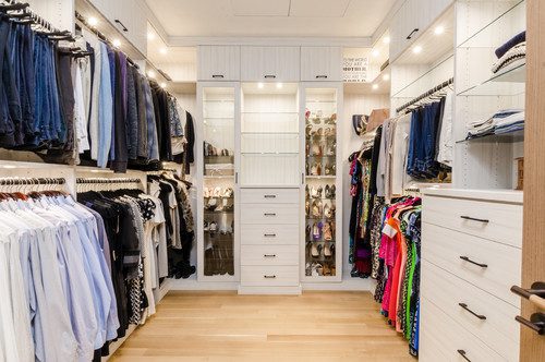 What Women Want In a Closet #MABA #MassachusettsRealEstate #FirstTimeHomeBuyers #MaBuyerAgent