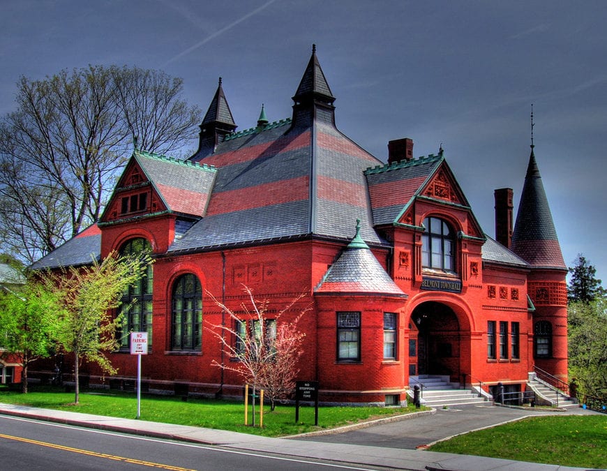 Do you know where all the #HouseHunting #OpenHouses are in #Belmont #Massachusetts today? Want to? Make sure you have a #MABA #BuyersAgent who is working only for you!