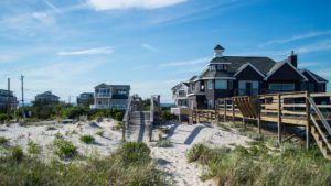 Beach Houses Äì Summer in the Hamptons New York City USA | Massachusetts Association of Buyer Agents  | homebuyer real estate buyers broker