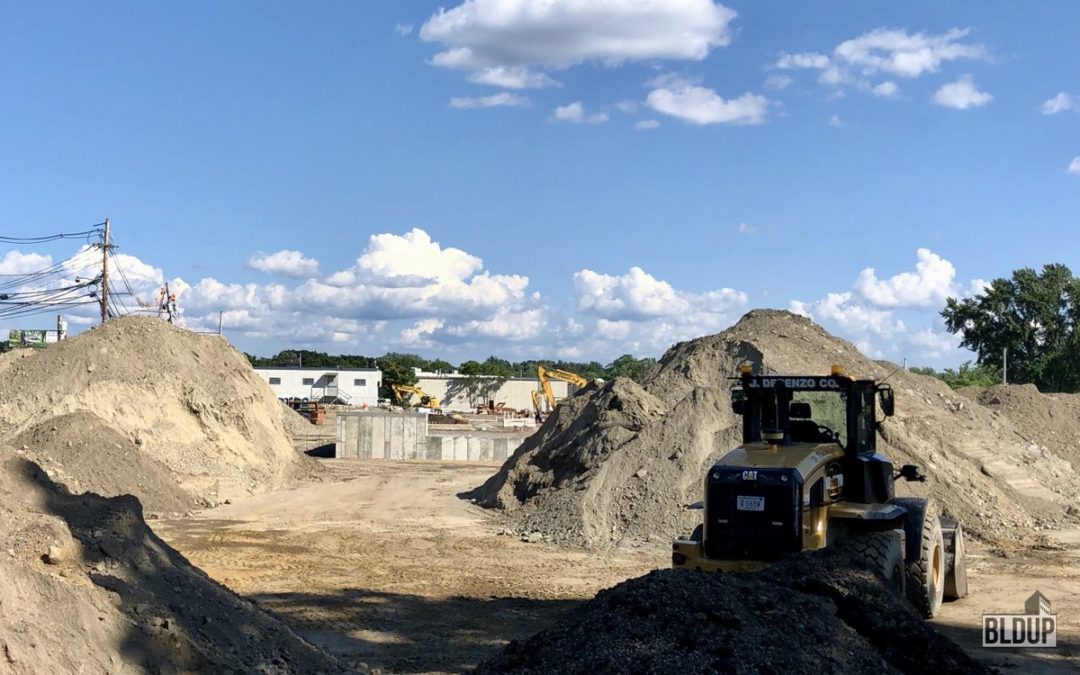 The Parkway #Apartments in #WestRoxbury #Boston #MA just over 250 units within 2 buildings #homebuyer