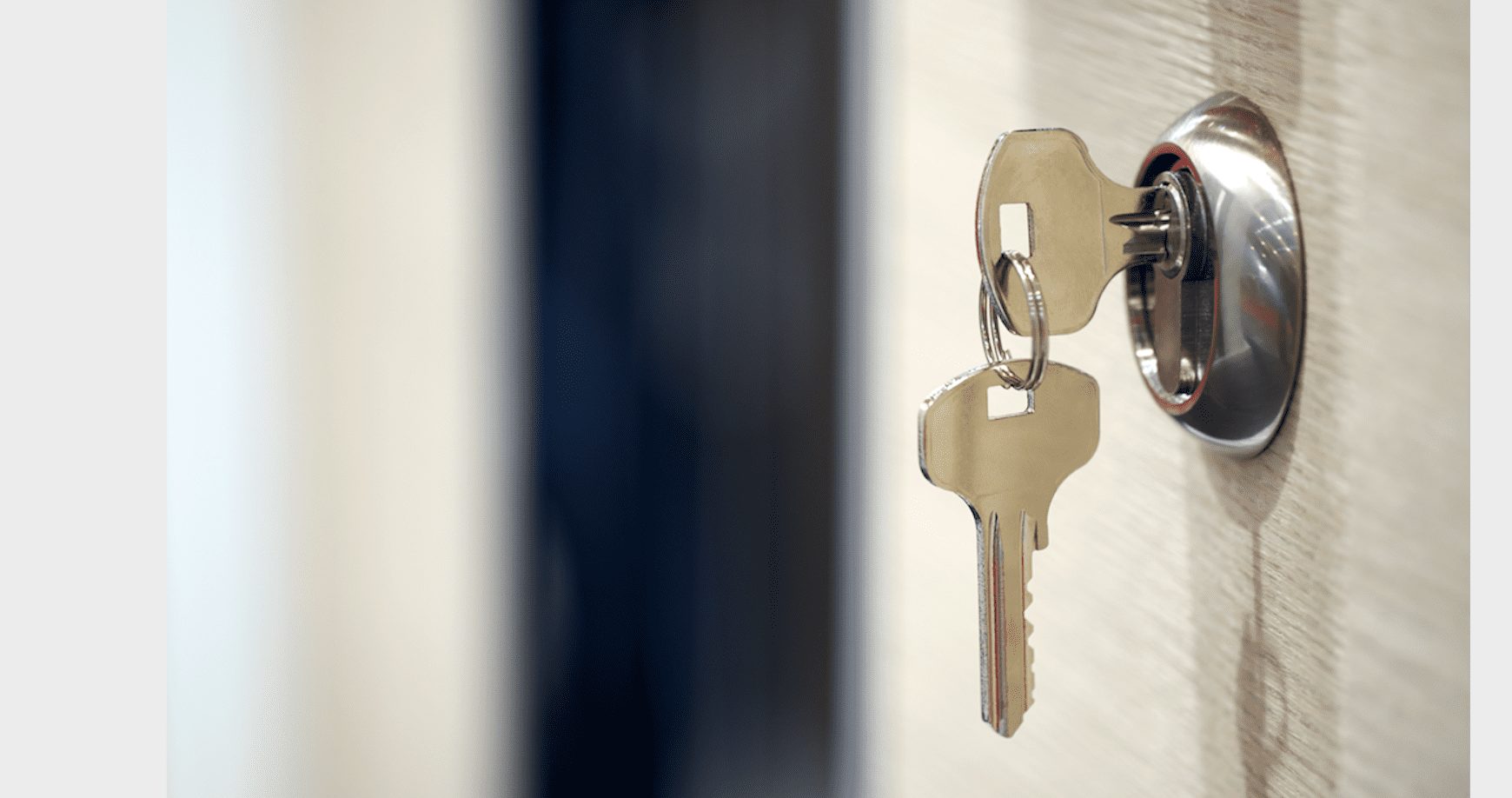 Door lock with key