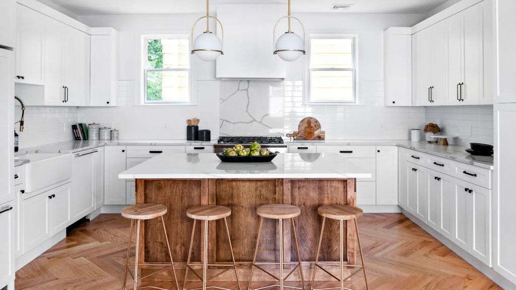 Kitchen table in kitchen
