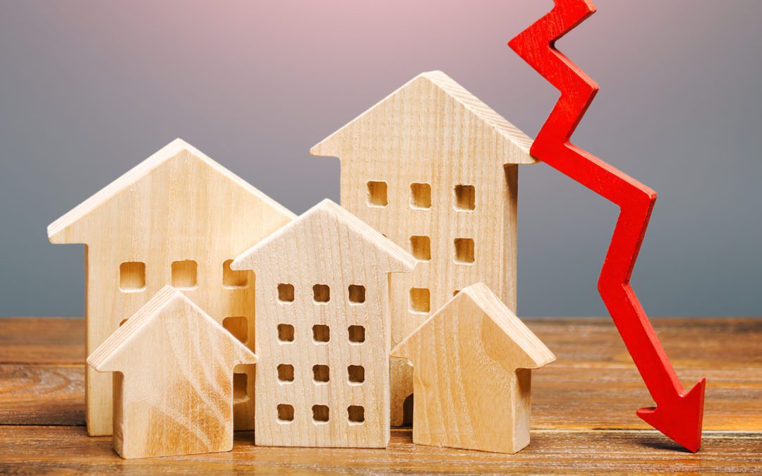 Falling mortgage rates, rising listings mark house hunters return #MABA #MassachusettsRealEstate #FirstTimeHomeBuyers #MaBuyerAgent