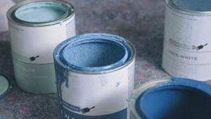 Shot of paint cans in a room undergoing renovations | Massachusetts Association of Buyer Agents | homebuyer real estate buyers broker
